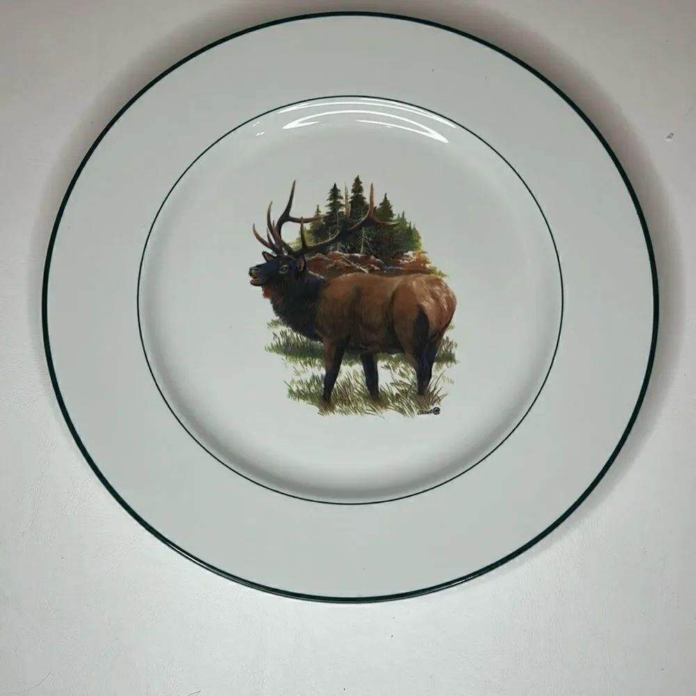 Wildlife Designs Inc 10 3/4 In Round Phillip Crowe USA White Green Buck Elk Deer